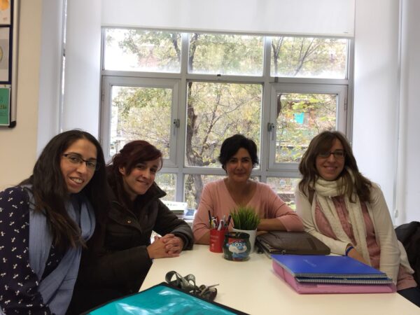 Colegio JOYFE - blog del profesor - profesoras grupo de debate