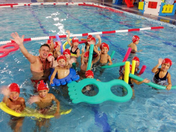 Colegio JOYFE - blog del profesor - natación