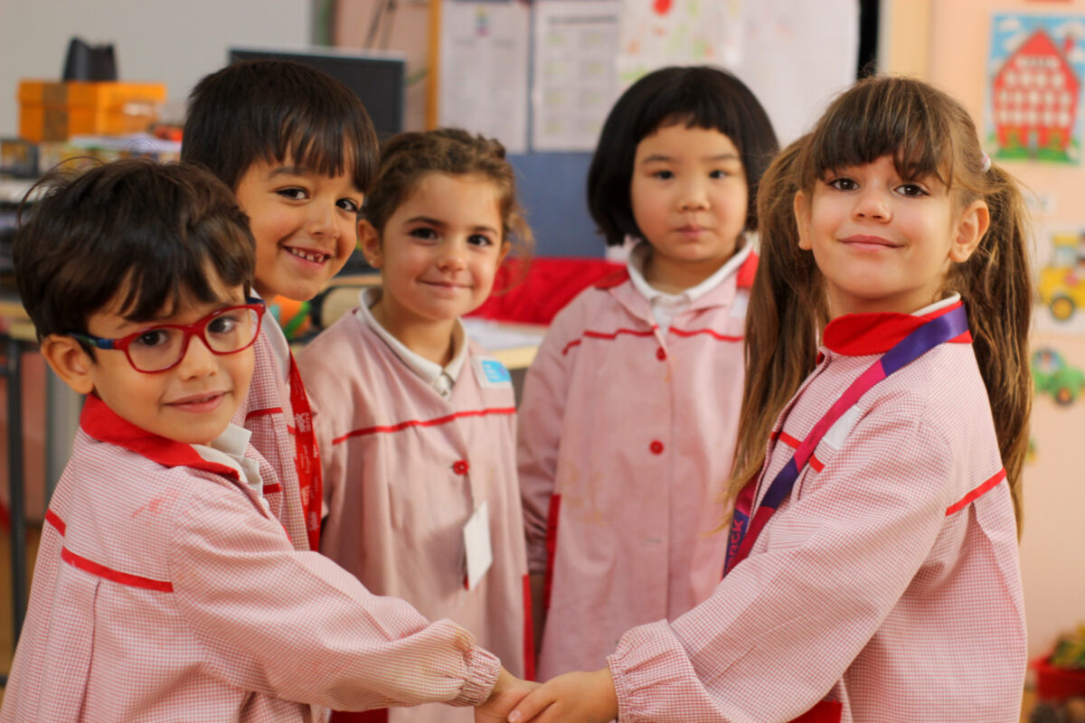 Preparamos a nuestros alumnos para desenvolverse y cooperar en un mundo globalizado
